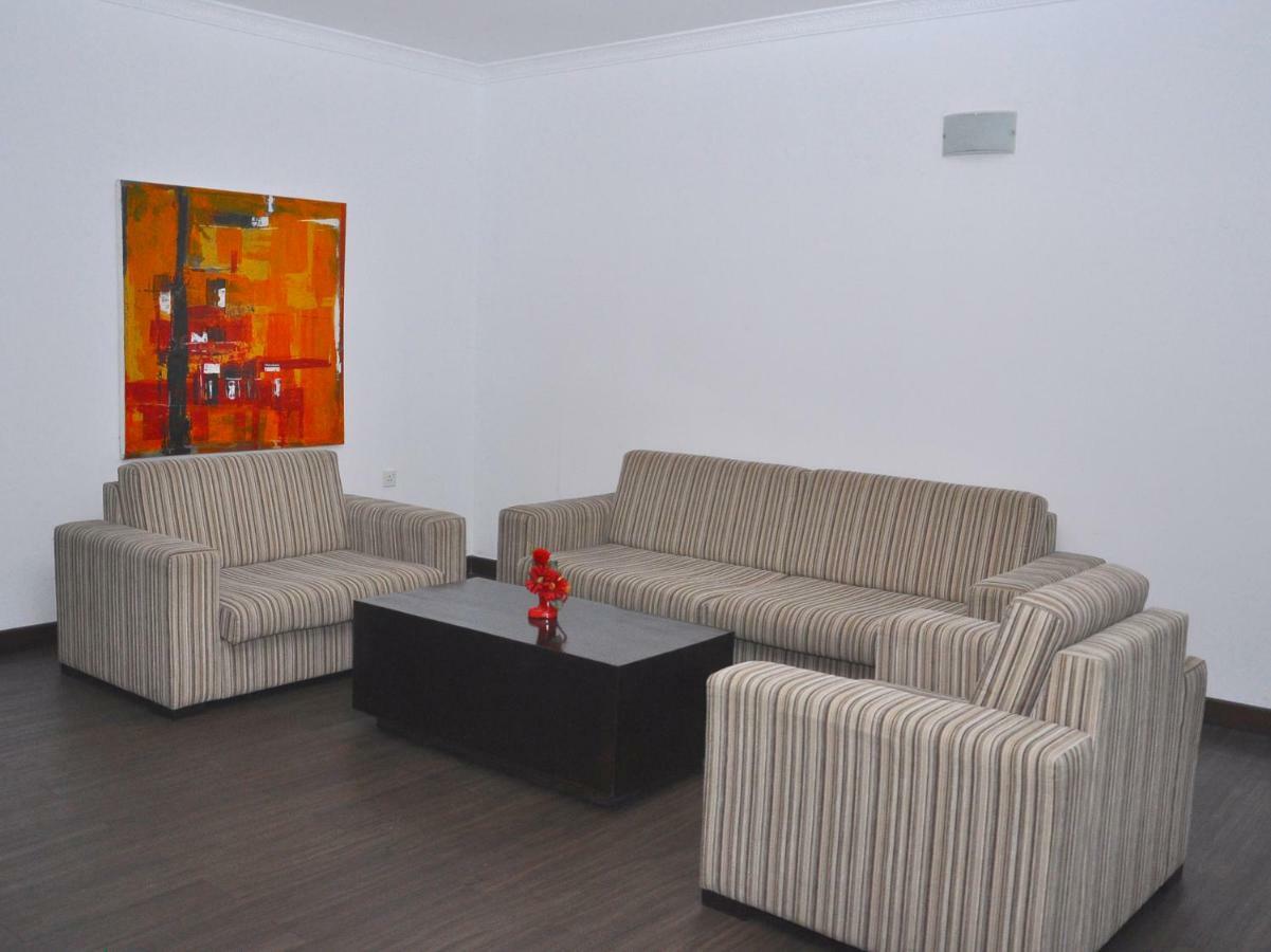 Hotel Laa Adams - The Luxurious Living Hatton Esterno foto