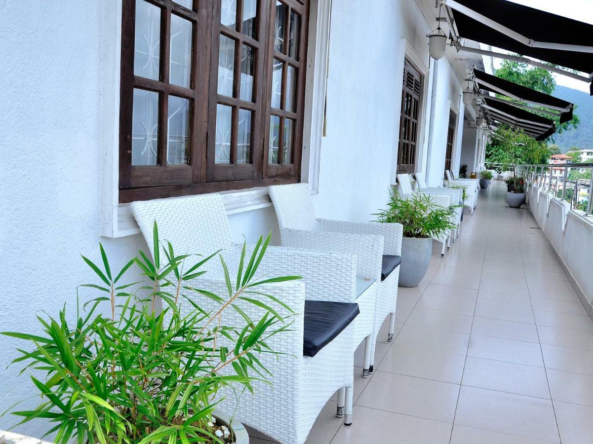 Hotel Laa Adams - The Luxurious Living Hatton Esterno foto